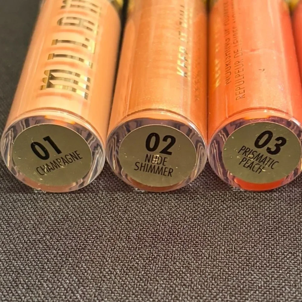 🦋 Milani 01 CHAMPAGNE Lip Gloss Plumper New FullSz